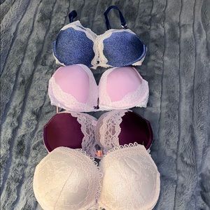 Victoria’s Secret 32DD Bras